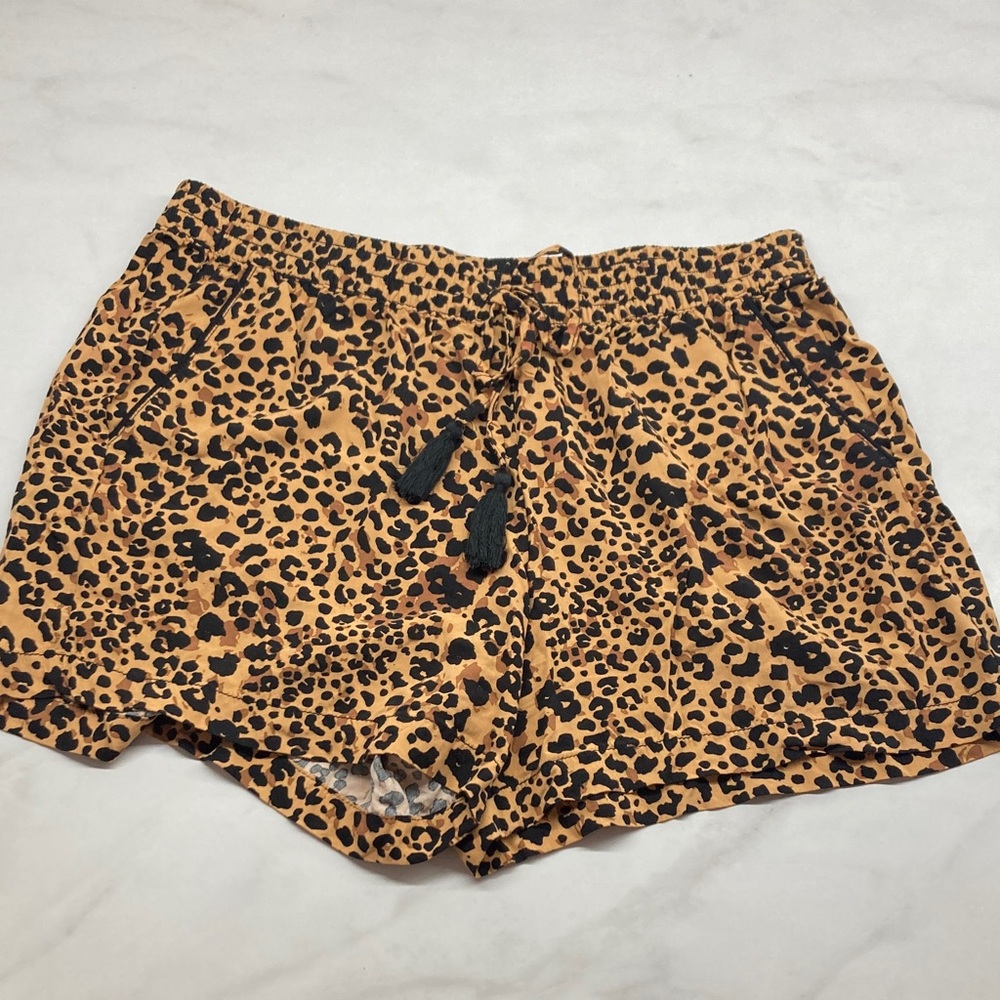 a.n.a High Waist Animal Print Shorts - Brown and Black